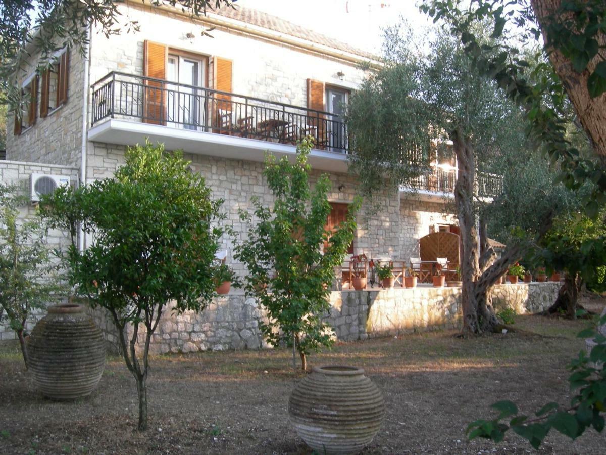 גאיוס Baronessa'S Apartments מראה חיצוני תמונה